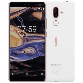 foto di Nokia 7 Plus (2018)