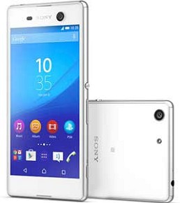 foto di Sony Xperia M5